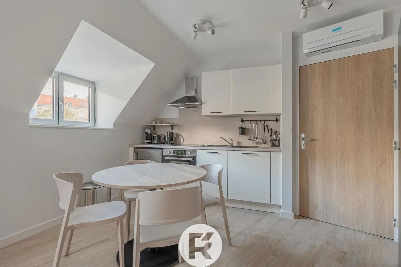 Apartment R'Apparts Le Palazzo Grenoble